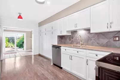 2524 W Brook Lane, Clearwater, FL 33761 - Photo 19