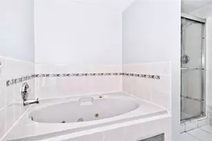 2524 W Brook Ln, Clearwater, FL 33761 - Photo 31