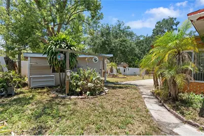 927 Parkwood Drive, Dunedin, FL 34698 - Photo 15