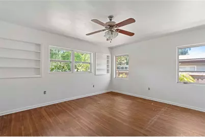 927 Parkwood Drive, Dunedin, FL 34698 - Photo 9