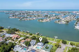 110 Sunset Dr S, Saint Petersburg, FL 33707 - Photo 43