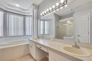 4628 Bayridge Ct, Spring Hill, FL 34606 - Photo 23