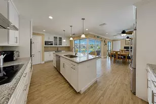 6301 Cottonwood Ln, Apollo Beach, FL 33572 - Photo 17