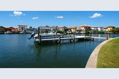 6301 Cottonwood Lane, Apollo Beach, FL 33572 - Photo 47