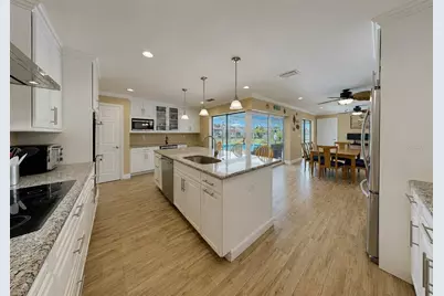 6301 Cottonwood Lane, Apollo Beach, FL 33572 - Photo 21