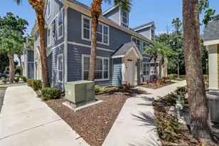 5541 Rosehill Rd, Sarasota, FL 34233 - Photo 5