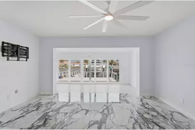573 Boca Ciega Point Boulevard N, Saint Petersburg, FL 33708 - Photo 25