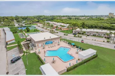 573 Boca Ciega Point Boulevard N, Saint Petersburg, FL 33708 - Photo 63