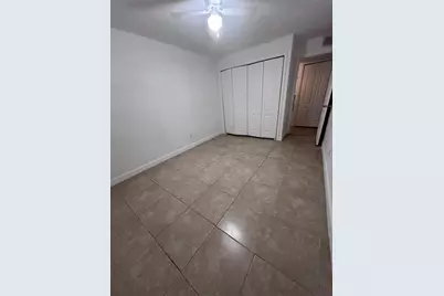 226 Thorn Tree Place #226, Brandon, FL 33510 - Photo 11