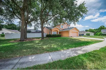 7826 Roundelay Drive, New Port Richey, FL 34654 - Photo 9