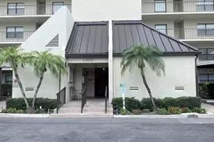 3300 Cove Cay Dr, Clearwater, FL 33760 - Photo 1