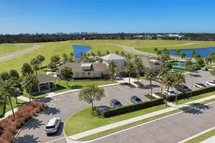 2820 Marrakesh Ln, Sarasota, FL 34234 - Photo 27