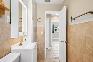 1547 56th Ave N, Saint Petersburg, FL 33703 - Photo 25