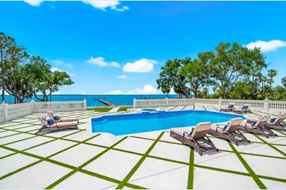 1516 Bayshore Boulevard, Dunedin, FL 34698 - Photo 21