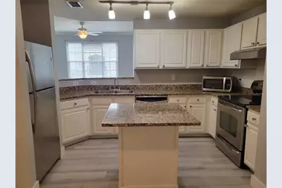 501 Knights Run Avenue #1113, Tampa, FL 33602 - Photo 3