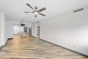 1120 E Kennedy Blvd, Tampa, FL 33602 - Photo 11