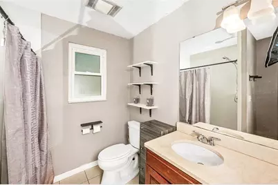 8020 Tierra Verde Drive, Tampa, FL 33617 - Photo 27