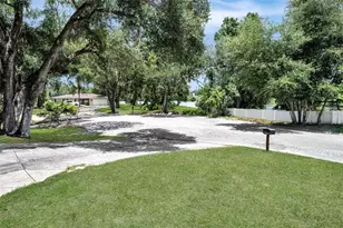 8020 Tierra Verde Dr, Tampa, FL 33617 - Photo 45