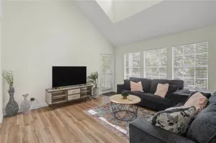 3266 Haviland Ct, Palm Harbor, FL 34684 - Photo 7