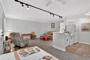 8931 Blind Pass Rd, Saint Pete Beach, FL 33706 - Photo 3