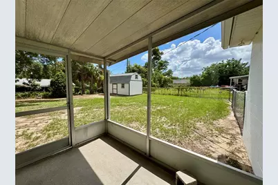 827 Strawberry Lane, Brandon, FL 33511 - Photo 35