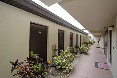 1100 E Bay Drive #104, Largo, FL 33770 - Photo 23