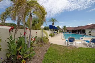 1100 E Bay Dr, Largo, FL 33770 - Photo 29