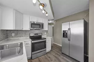 8053 Dedham Dr, Port Richey, FL 34668 - Photo 15