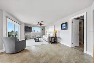 610 Island Way, Clearwater Beach, FL 33767 - Photo 13