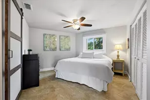 610 Island Way, Clearwater Beach, FL 33767 - Photo 25