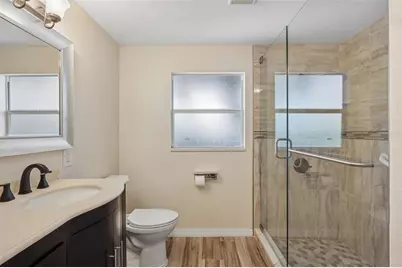 9680 Park Lake Drive N, Pinellas Park, FL 33782 - Photo 19
