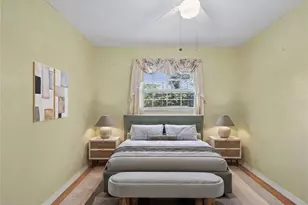 9680 Park Lake Dr N, Pinellas Park, FL 33782 - Photo 17