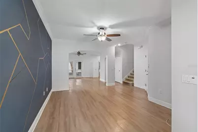 3125 Santorini Court, Tampa, FL 33611 - Photo 5