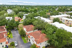 3125 Santorini Ct, Tampa, FL 33611 - Photo 33