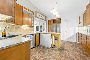 9354 Mississippi Run, Weeki Wachee, FL 34613 - Photo 19