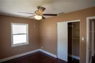 1329 34th Ave N, Saint Petersburg, FL 33704 - Photo 9