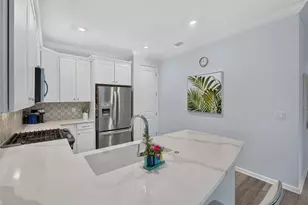 12287 Myrtle Bay Ct, Sarasota, FL 34238 - Photo 19
