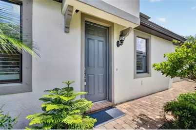 12287 Myrtle Bay Court, Sarasota, FL 34238 - Photo 9