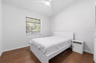 11844 Skylake Pl, Tampa, FL 33617 - Photo 15