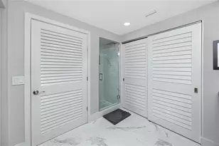 736 Island Way, Clearwater Beach, FL 33767 - Photo 11