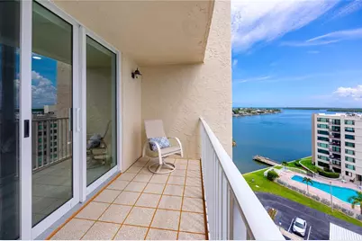 736 Island Way #1001, Clearwater Beach, FL 33767 - Photo 15
