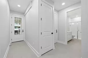4208 W Carmen St, Tampa, FL 33609 - Photo 3