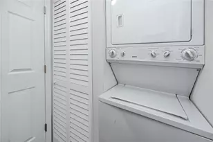 7510 Sunshine Skyway Ln S, Saint Petersburg, FL 33711 - Photo 37