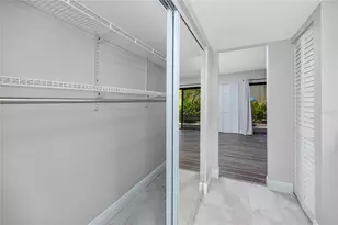 7510 Sunshine Skyway Ln S, Saint Petersburg, FL 33711 - Photo 27