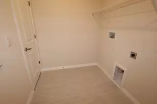 31105 Pendleton Lndg Cir, Wesley Chapel, FL 33545 - Photo 15