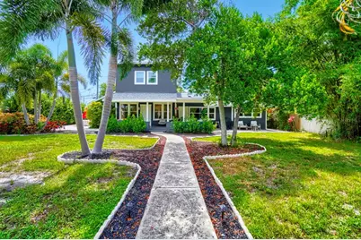 940 25th Street N, Saint Petersburg, FL 33713 - Photo 1