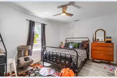 940 25th Street N, Saint Petersburg, FL 33713 - Photo 9