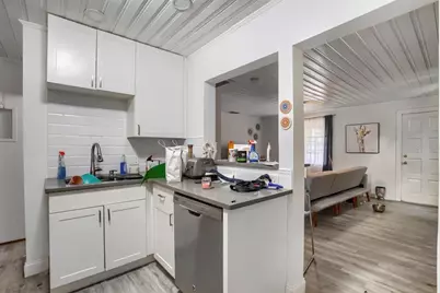 940 25th Street N, Saint Petersburg, FL 33713 - Photo 29