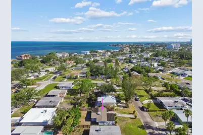 3927 Huntington Street NE, Saint Petersburg, FL 33703 - Photo 3