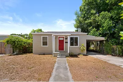 4654 13th Avenue S, Saint Petersburg, FL 33711 - Photo 1